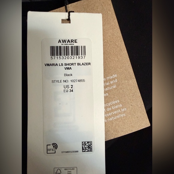 AWARE by VERO MODA Aria Black Cropped Blazer w/ Open Back - NEW w/ TAGS - Picture 5 of 5